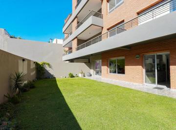 rs:pt8x9h2mgr5nuqt6xwu3n80y · Exclusivo 3 Ambientes con Cochera y Jardín Privado de 88 m² con Acceso Directo a Piscina