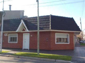 rs:lq3s80zllonkcmb40pr2dydp · Alquiler Casa 3 Amb. con Cochera Lanús Este