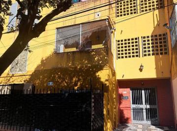 Frente · Amplio Departamento 3 Dorm. Blanco Encalada 2325