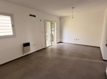 Casa · 100m² · 7 Ambientes · 1 Cochera · Venta Duplex en Lomas del Chateau Apto Crédito