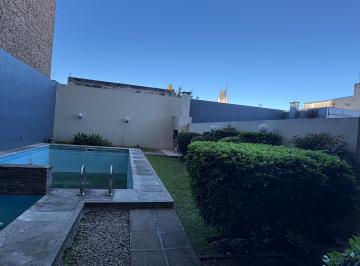 Departamento de 1 ambiente, Tres de Febrero · Depto en Centro de Caseros con Balcon Pileta y Parrilla