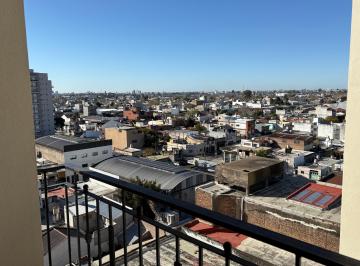 Departamento de 1 ambiente, Tres de Febrero · Estudio Amplio y Luminoso en Piso 9 con Balcon Pileta y Parrilla