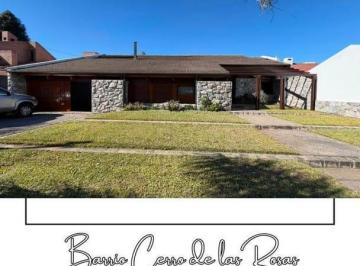 Foto · Casa en Alquiler de 5 Dorm. y 5 Baños en Cerro de Las Rosas - Excelente Ubicacion