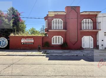 Casa · 176m² · 6 Ambientes · 1 Cochera · Casa en Florida Al 500, Cañuelas, Buenos Aires, Pleno Centro de Cañuelas