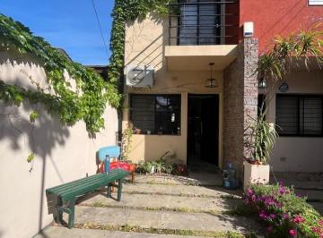 Departamento · 71m² · 3 Ambientes · 1 Cochera · Duplex 3 Ambientes Ituzaingo Norte