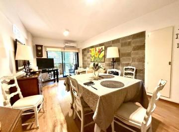 Departamento · 61m² · 3 Ambientes · 1 Cochera · Depto 3 Ambientes C/cochera y Pileta Muy Luminoso