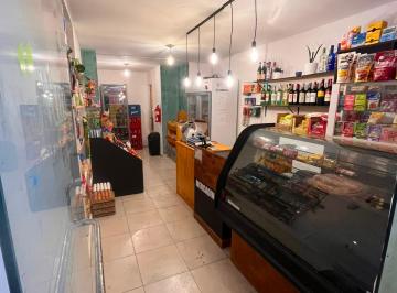 Fondo de comercio de 1 ambiente, Córdoba · Vendo Fondo de Comercio Almacén/kiosco
