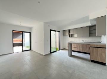 PH · 92m² · 3 Ambientes · 1 Cochera · Duplex de Dos Dorm. y Dos Baños