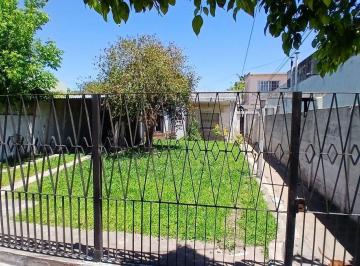 Casa · 116m² · 3 Ambientes · Venta Casa Quilmes Este Quincho Parque