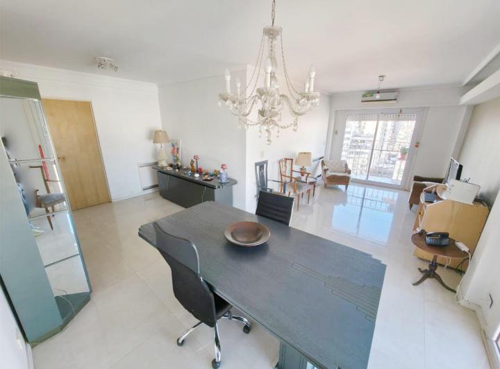 Departamento · 95m² · 4 Ambientes · 1 Cochera