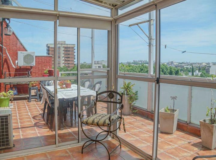 Departamento · 90m² · 4 Ambientes · 1 Cochera