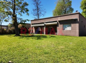Casa · 125m² · 4 Ambientes · 2 Cocheras · Casa Venta 4 Amb Santa Guadalupe Pilar del Este