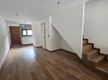 PH · 70m² · 3 Ambientes · 1 Cochera · PH a La Venta en Bariloche