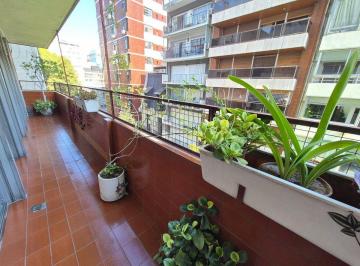 Departamento · 155m² · 5 Ambientes · 1 Cochera · Venta Departamento Recoleta 5 Amb Balcón Luminoso