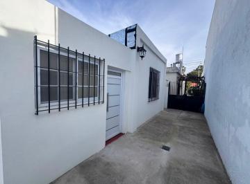 PH · 48m² · 3 Ambientes · PH 3 Ambientes Refaccionado a Nuevo, Berazategui