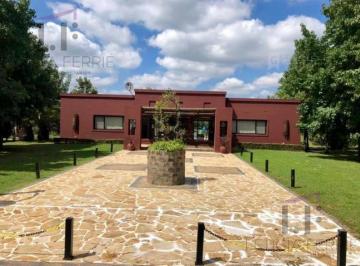 Departamento · 45m² · 2 Ambientes · 1 Cochera · Alquiler 2 Amb. Pb con Galería y Parrilla