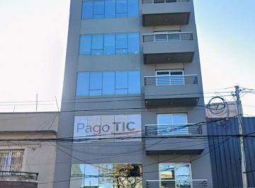 Oficina comercial · 267m² · 2 Cocheras · Venta Oficina de 247 m en Parque Patricios