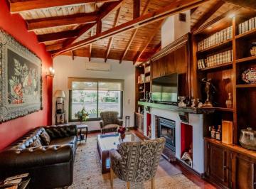 Quinta vacacional · 450m² · 4 Dormitorios · 3 Cocheras · Venta Quinta Sobre Lote de 16.000 m² Pilar