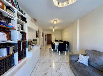 Departamento · 94m² · 4 Ambientes · 1 Cochera · Venta Semipiso 4 Amb /coch/bauleras a Nuevo!