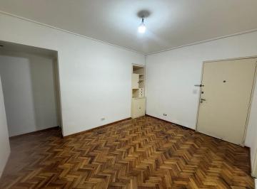 Departamento · 35m² · 2 Ambientes · Alquiler Dpto 2 Amb Villa del Parque Apto Prof