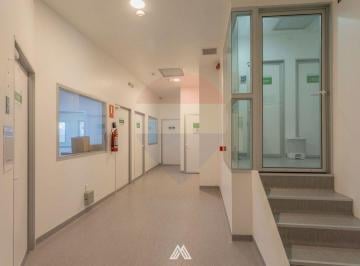 Local comercial · 2202m² · Venta Labortorio Farmaceutico