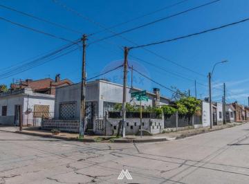 Casa · 159m² · 4 Ambientes · 1 Cochera · Venta de Casa en Pando Dos Dorm. y Garaje