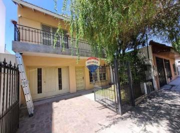 PH · 195m² · 4 Ambientes · 1 Cochera · PH 4 Ambientes con Cochera Gregorio Laferrere