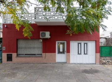 Casa · 161m² · 5 Ambientes · 1 Cochera · Casa 5 Amb Villa Alemania Hurlingham - Permuta