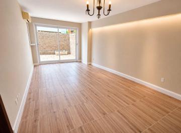 Departamento · 96m² · 4 Ambientes · Venta Departamento 4 Amb, Moron C/balcon y Cochera