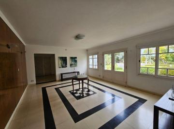 Casa · 175m² · 4 Ambientes · 1 Cochera · Venta Casa 4 Ambientes Barrio Monet Los Cardales