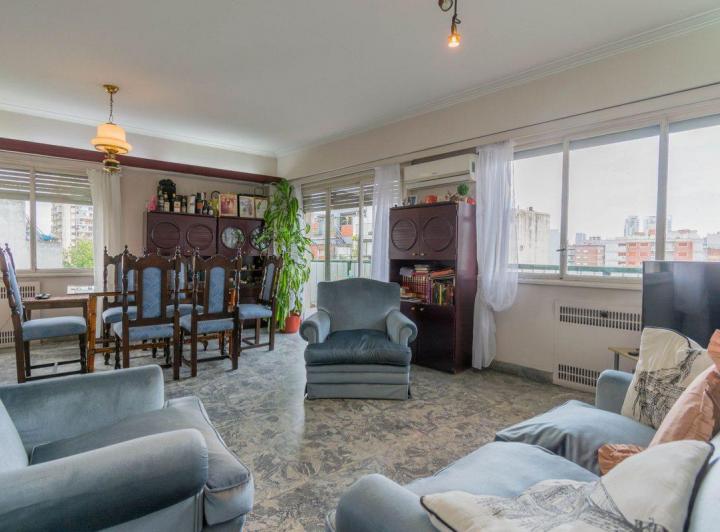 Departamento · 102m² · 4 Ambientes · 1 Cochera