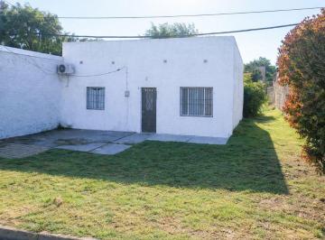 Casa · 55m² · 3 Ambientes · Casa con Gran Terreno