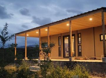 Casa · 50m² · 3 Ambientes · 1 Cochera · Venta Cabaña a Estrenar Frente Al Diqu Potrerillos