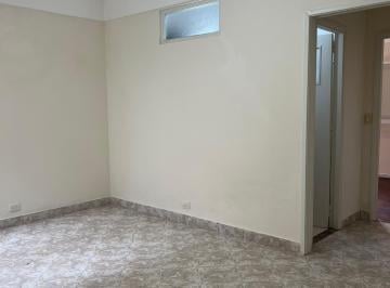 Departamento de 2 ambientes, Flores · Alquilo 2 Amb en Artigas Al 500