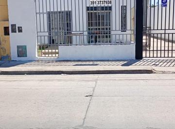 Local comercial de 3 ambientes, Córdoba · Salón y Departamento
