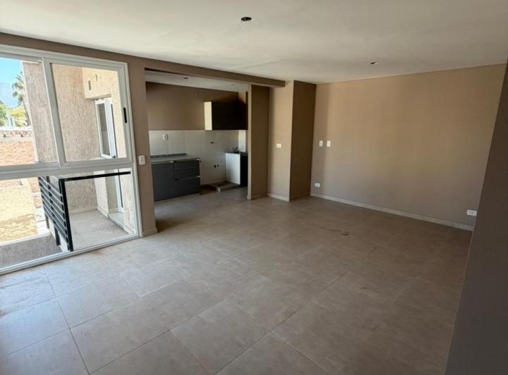 Departamento · 80m² · 3 Ambientes · 1 Cochera