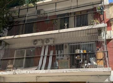 Departamento de 2 ambientes, Parque Centenario · 2 Amb Impecable con Cocina Separada y Lavadero. Ramos Mejia y Angel Gallardo