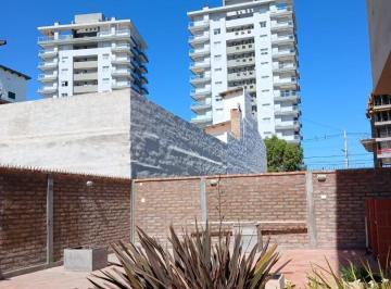 Casa · 480m² · 1 Ambiente · Venta Complejo en Las Grutas