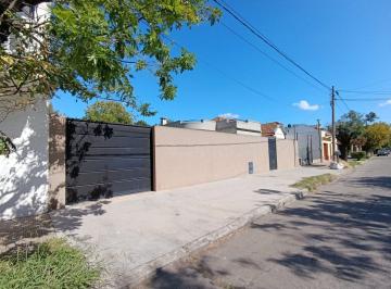 Terreno · 219m² · Venta Casa 6 Ambientes C Parque y Cochera Haedo