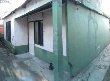 Casa de 2 ambientes, Berazategui · Casa Familiar en Berazategui