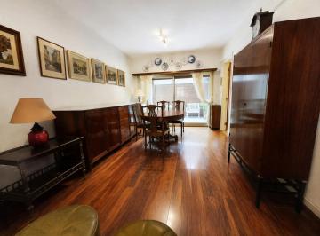 Departamento de 4 ambientes, Barrio Norte · Alto Palermo, 218 m, Tipo Casa con Gran Patio, Cochera y Baulera en Palermo