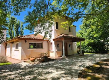 Casa · 150m² · 3 Ambientes · 5 Cocheras · Casa en Venta 3 Amb + Dep Jdín Bª Priv V Rosa Pilar