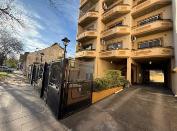 Departamento · 220m² · 4 Ambientes · 1 Cochera · Se Vende Depto de 4 Ambientes Piso Unico con Terraza en San Miguel