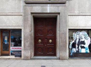 Oficina comercial · 25m² · Venta Oficina Luminosa 25 m² Lavalle 1400