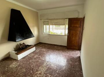 Casa de 4 ambientes, Almirante Brown · ¡Importante Chalet en Venta, Burzaco!