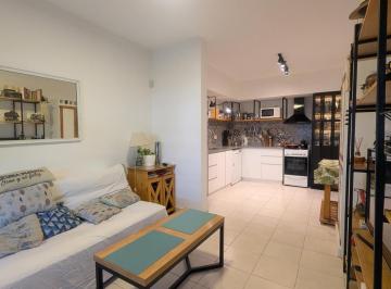 PH · 63m² · 3 Ambientes · Venta PH 3 Ambientes, 115 m², Entrada Independiente, Terraza Propia y Parrilla.