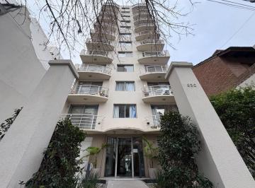 Departamento · 90m² · 4 Ambientes · 1 Cochera · Departamento de Dos Habitaciones