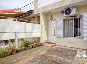 Casa · 45m² · 2 Ambientes · 1 Cochera · Dúplex en Venta de 2 Ambientes en Munro con Cochera, Patio y Terraza