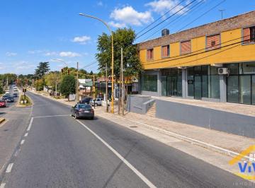 Casa de 10 ambientes, Cosquín · Salon Comercial + 4 Departamentos Ruta 38 Cosquín