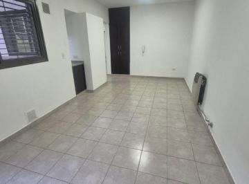 Departamento de 4 ambientes, Carrodilla · Marcelo Mendez - Inmobiliaria Alquila Departamento: en "Loteo La Roca", Barrio 21 de Julio.